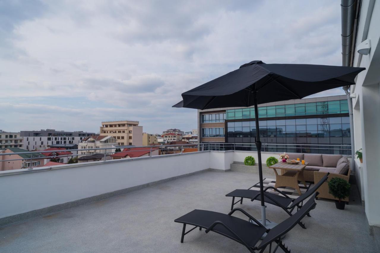 Penthouse With Huge Rooftop Terrace & City View بوخارست المظهر الخارجي الصورة