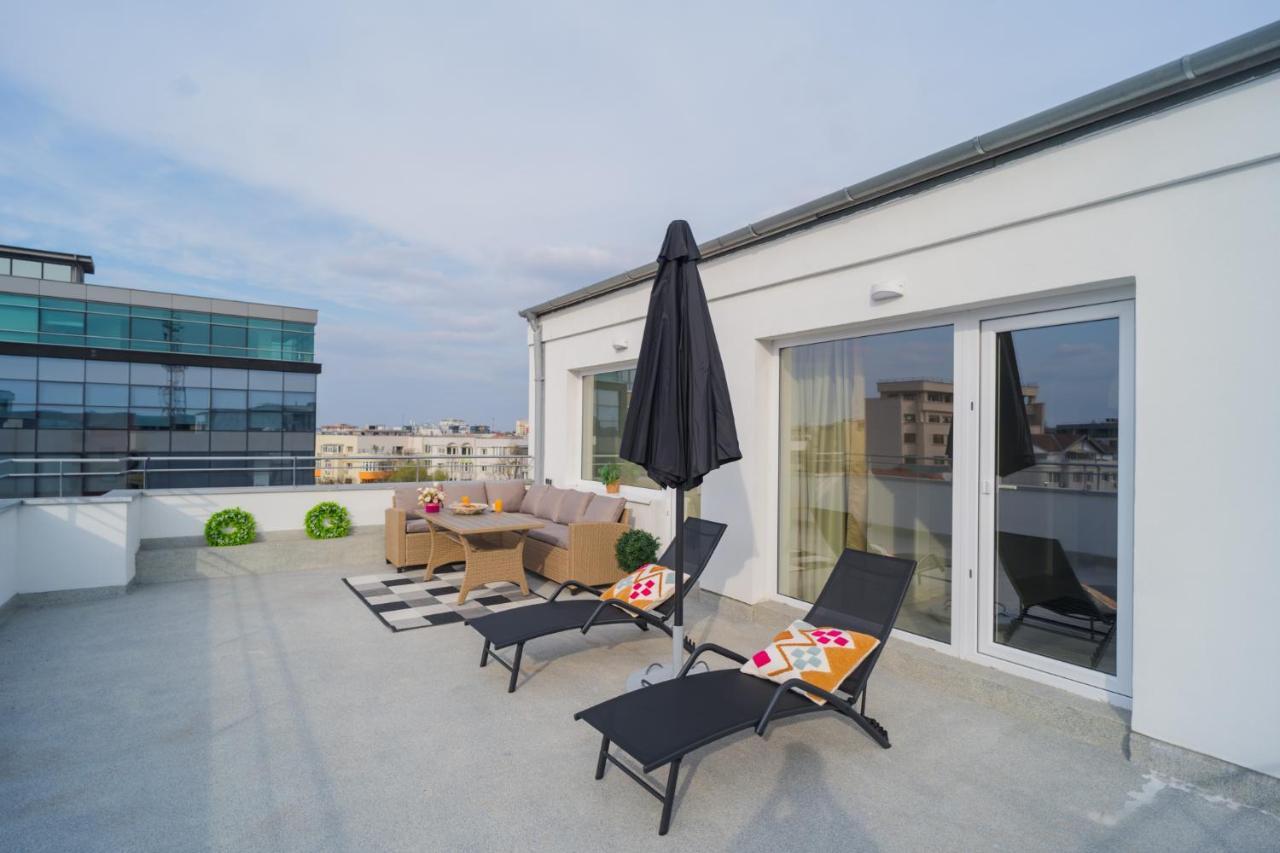 Penthouse With Huge Rooftop Terrace & City View بوخارست المظهر الخارجي الصورة