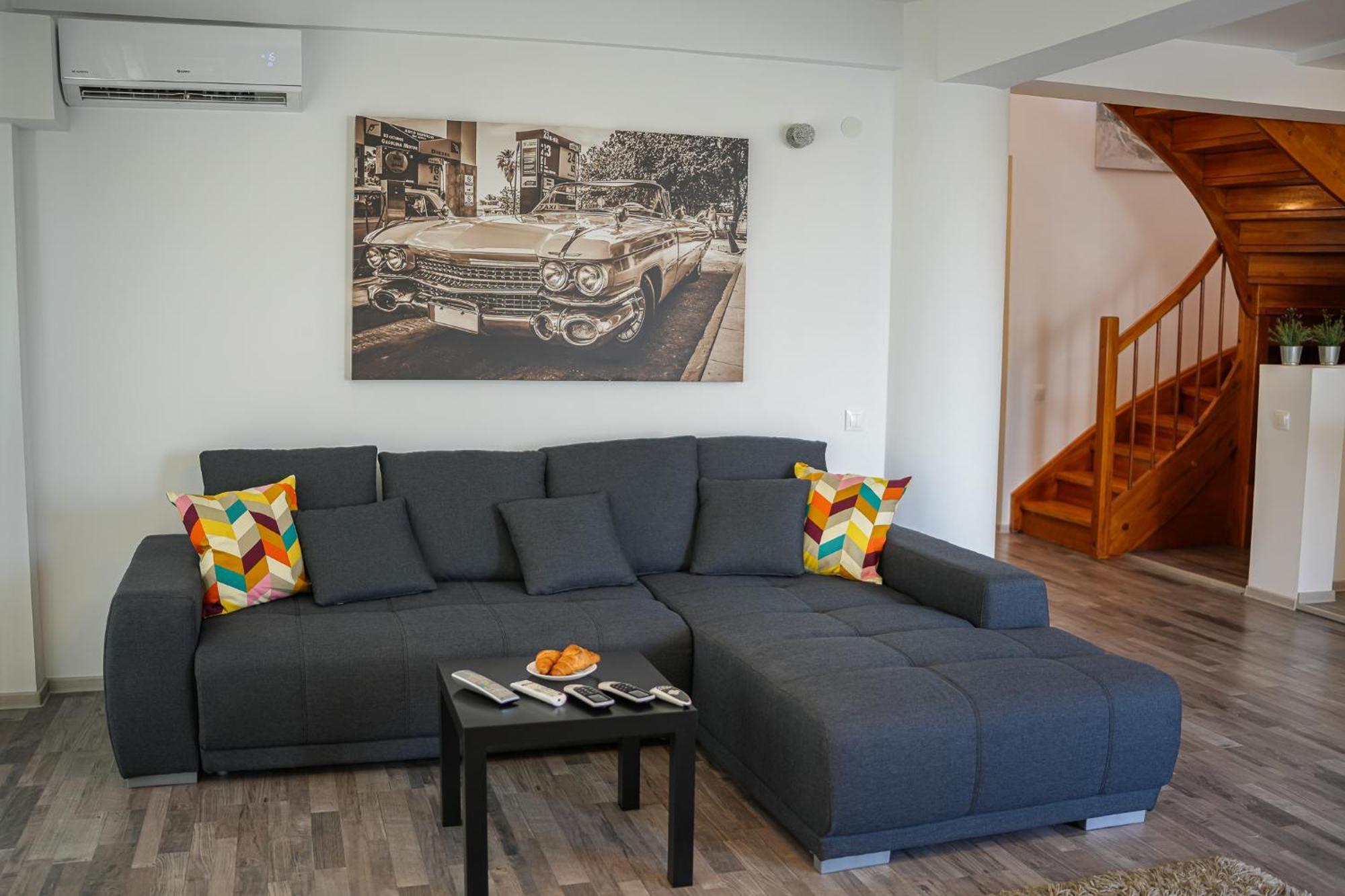 Penthouse With Huge Rooftop Terrace & City View بوخارست المظهر الخارجي الصورة