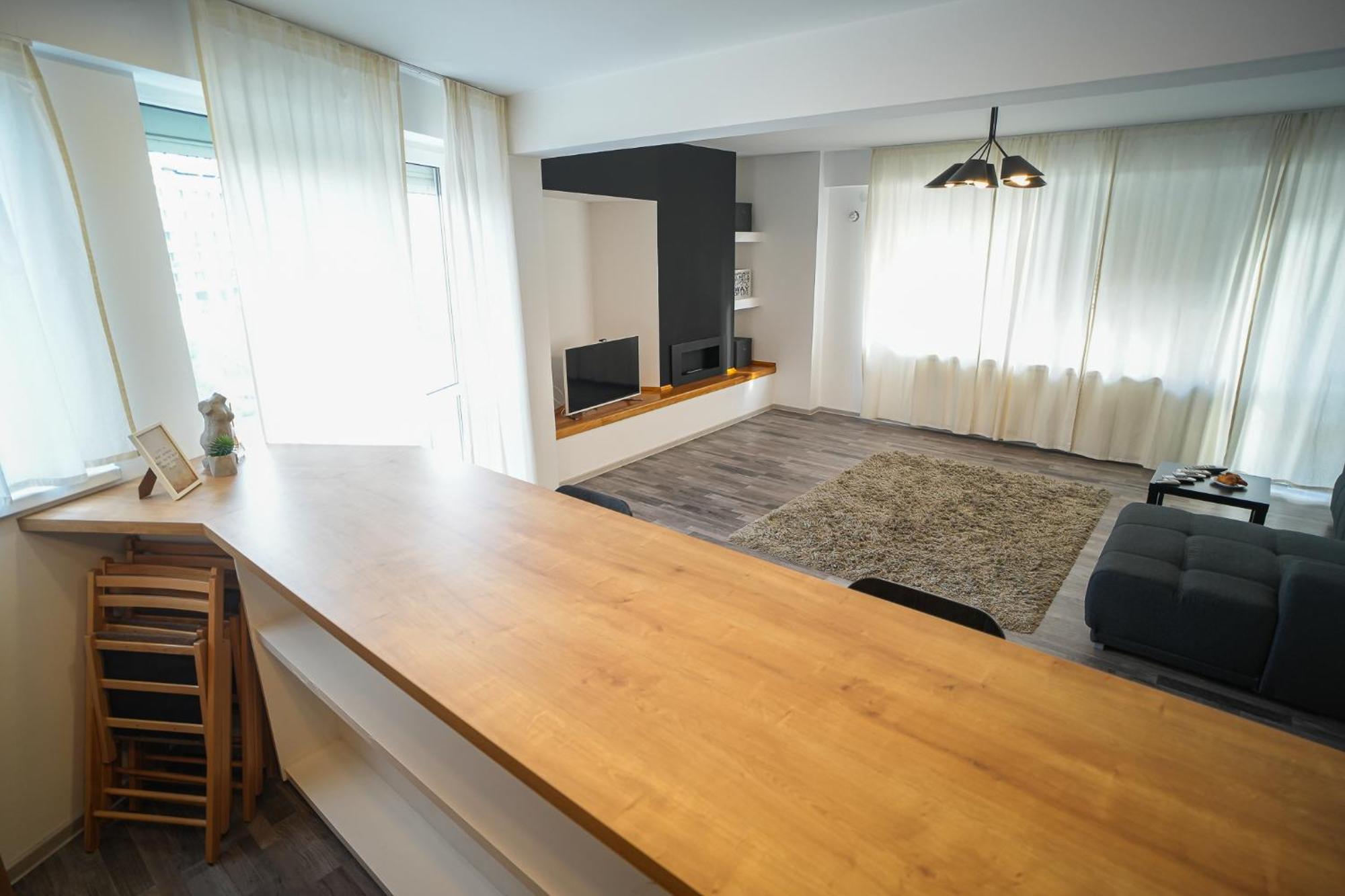 Penthouse With Huge Rooftop Terrace & City View بوخارست المظهر الخارجي الصورة